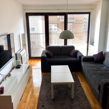 Modern Cosy Apartment By Smm Skopje Exterior photo